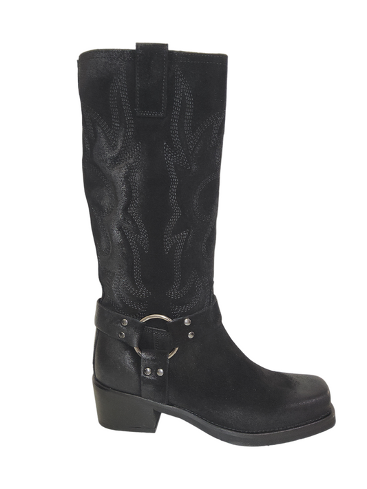 Black leather cowboy boots