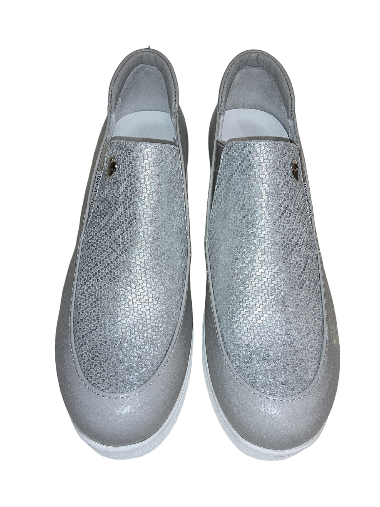 Grey leather wedge shoe