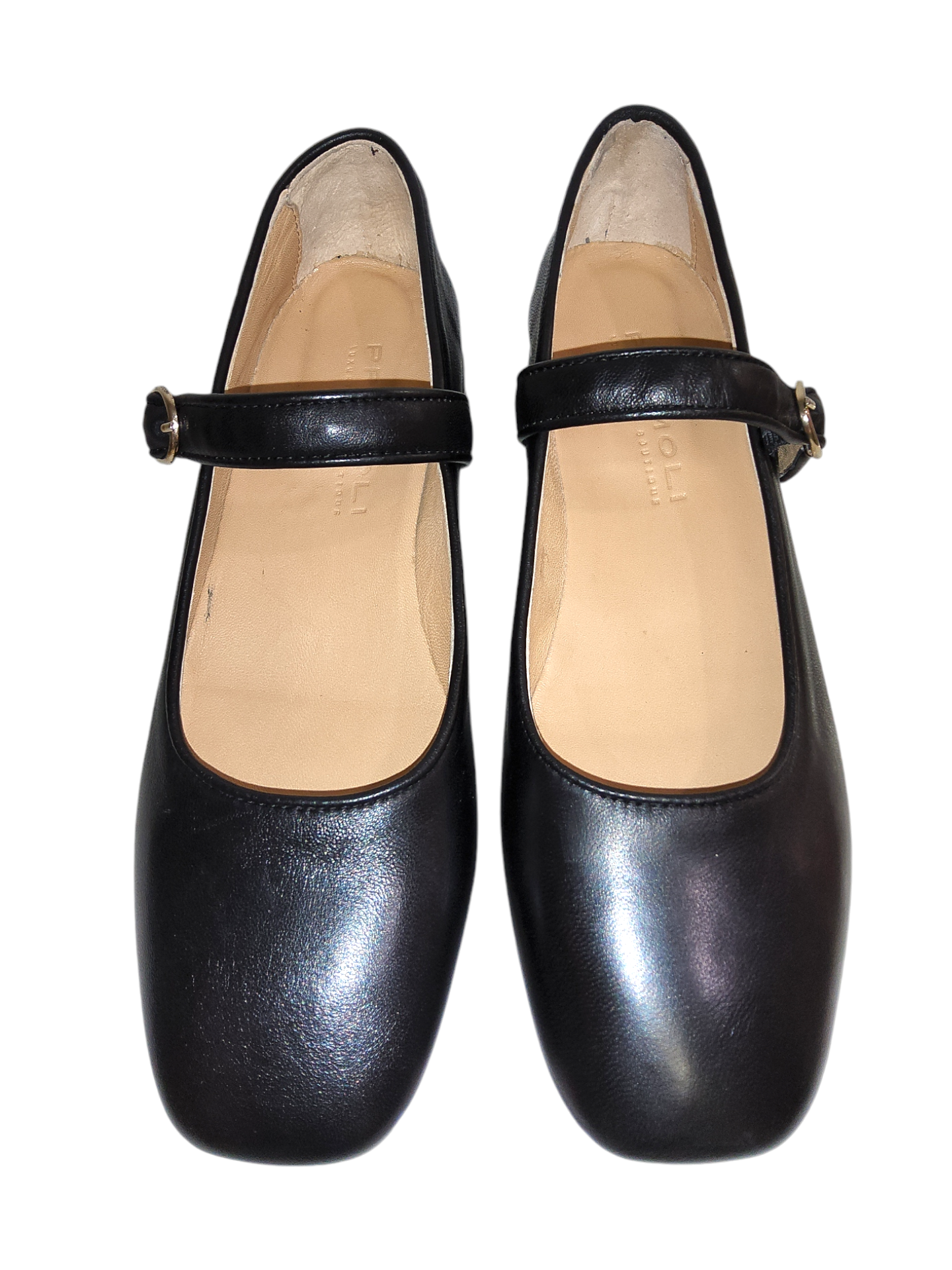 Black leather Mary Jane pumps