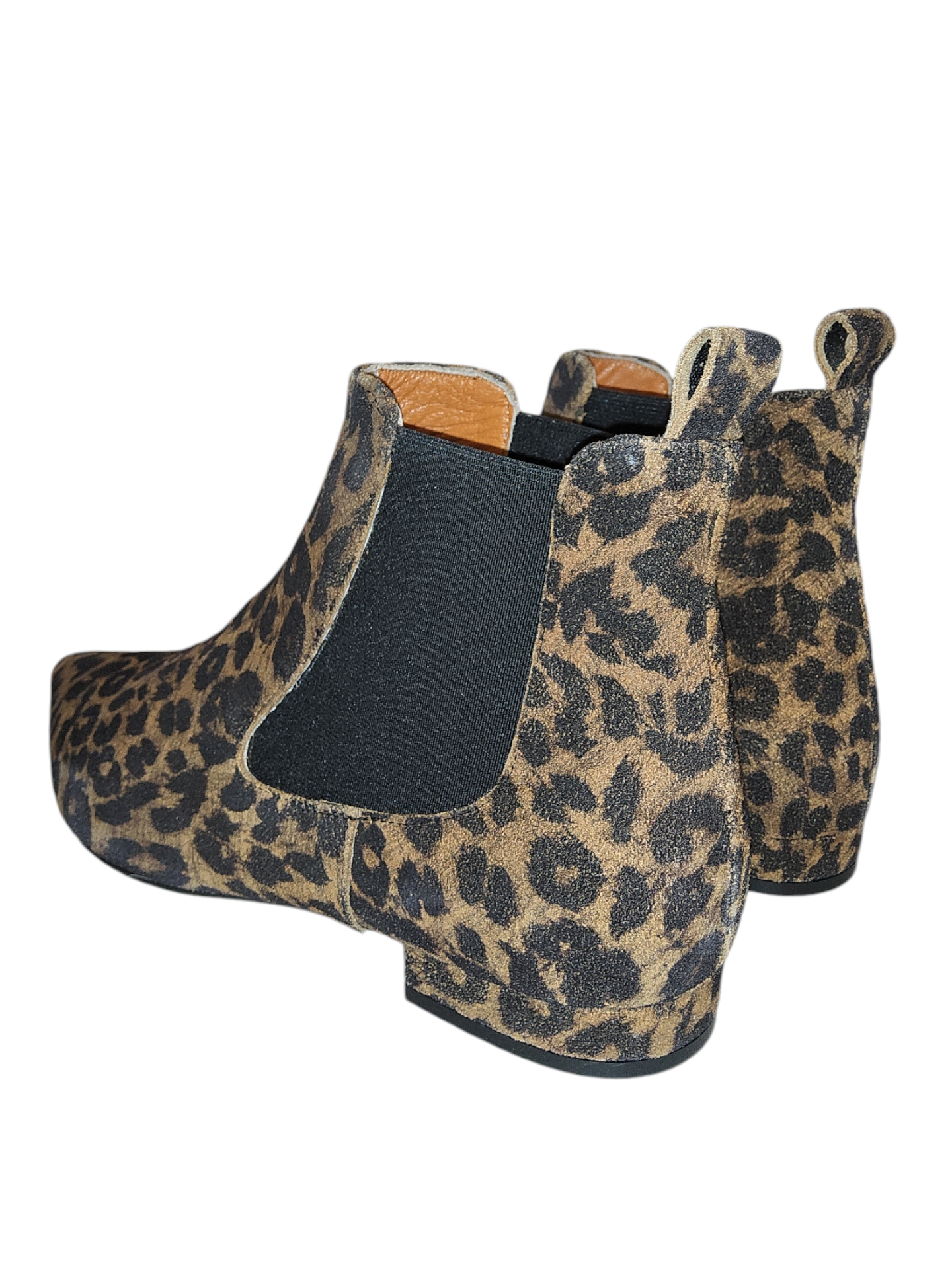 Leopard print leather Chelsea boots