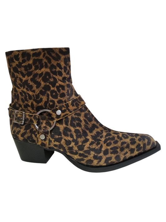 Leopard print leather ankle boots