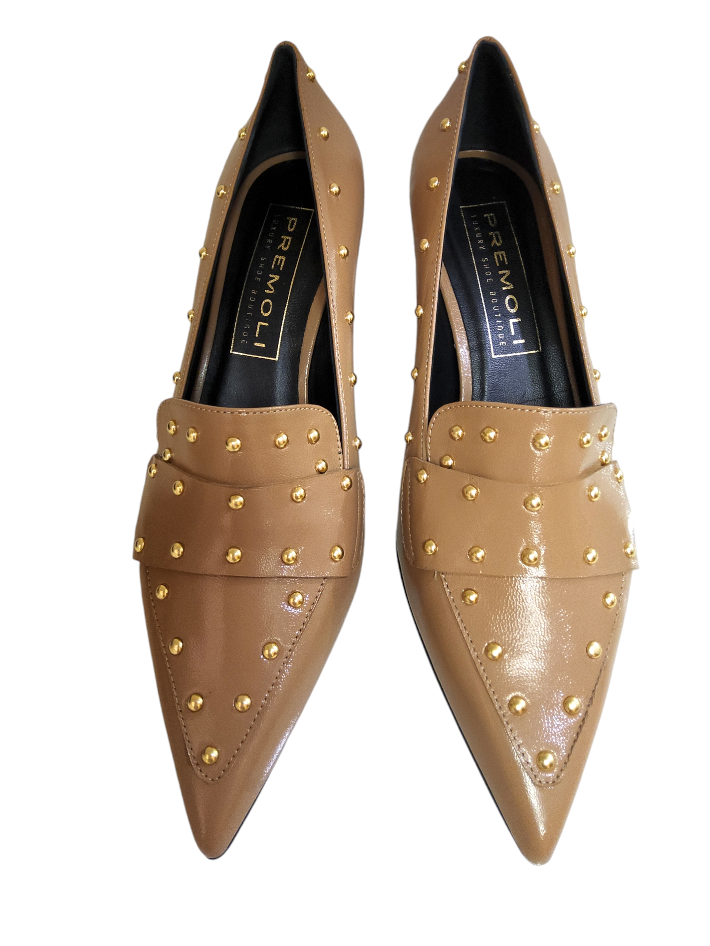 Beige leather court shoes