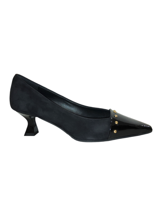 Black leather court shoe