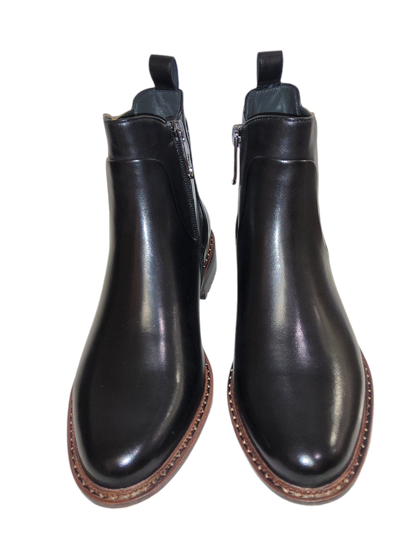 Black  leather Chelsea boots