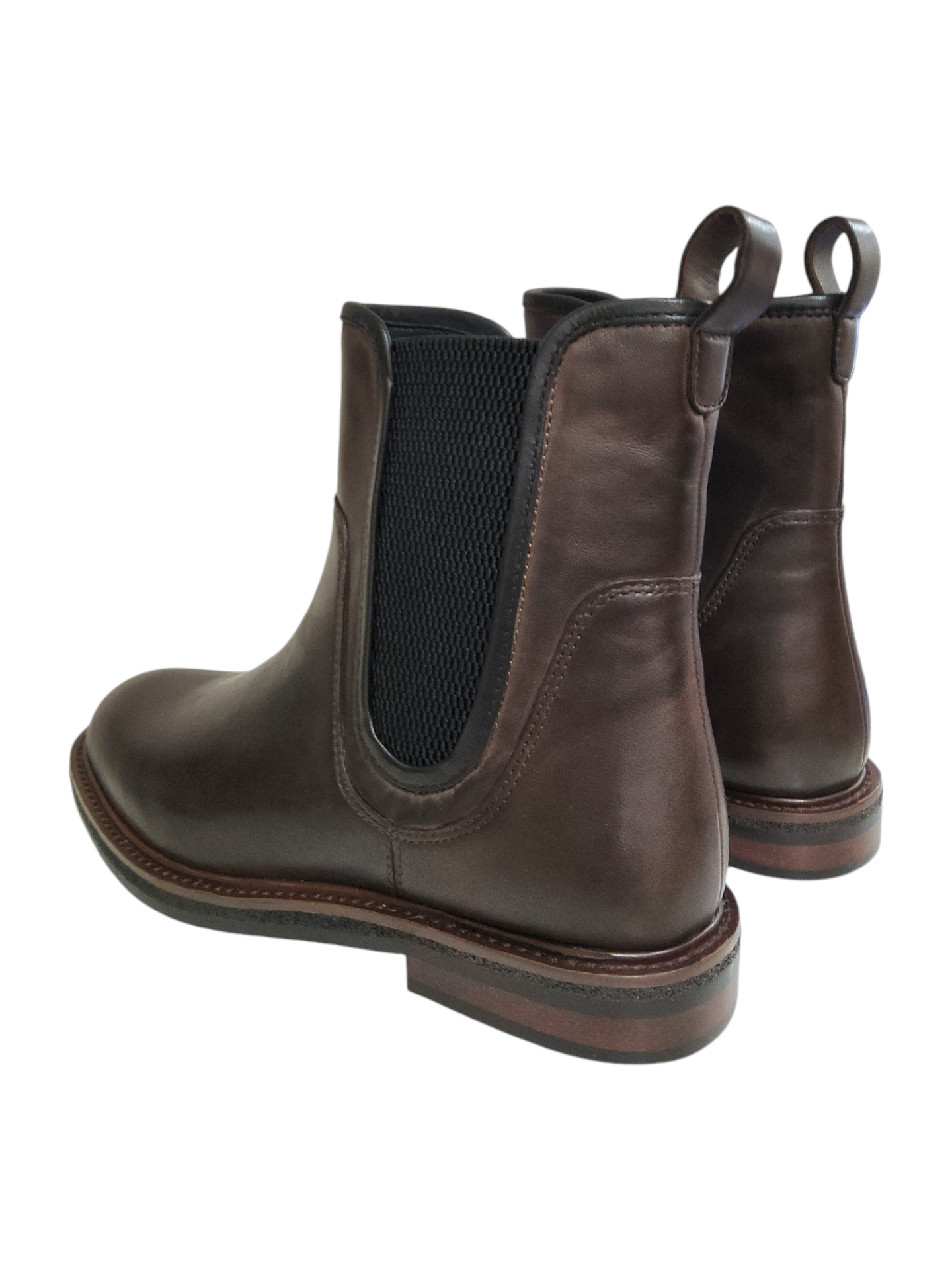 Brown  leather Chelsea boots