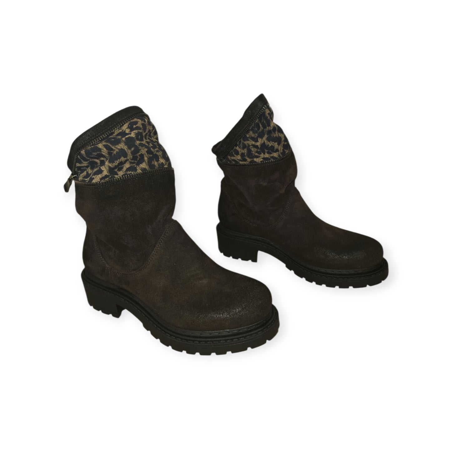MA2206. BROWN