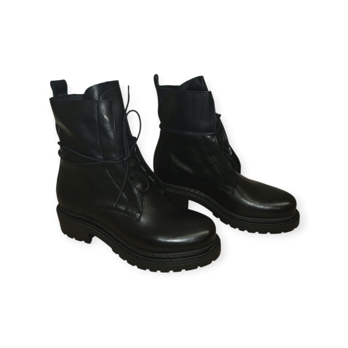 MA2151 Black