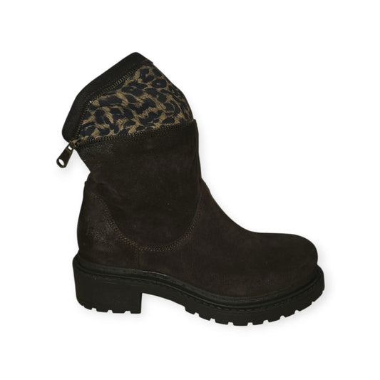 MA2206. BROWN